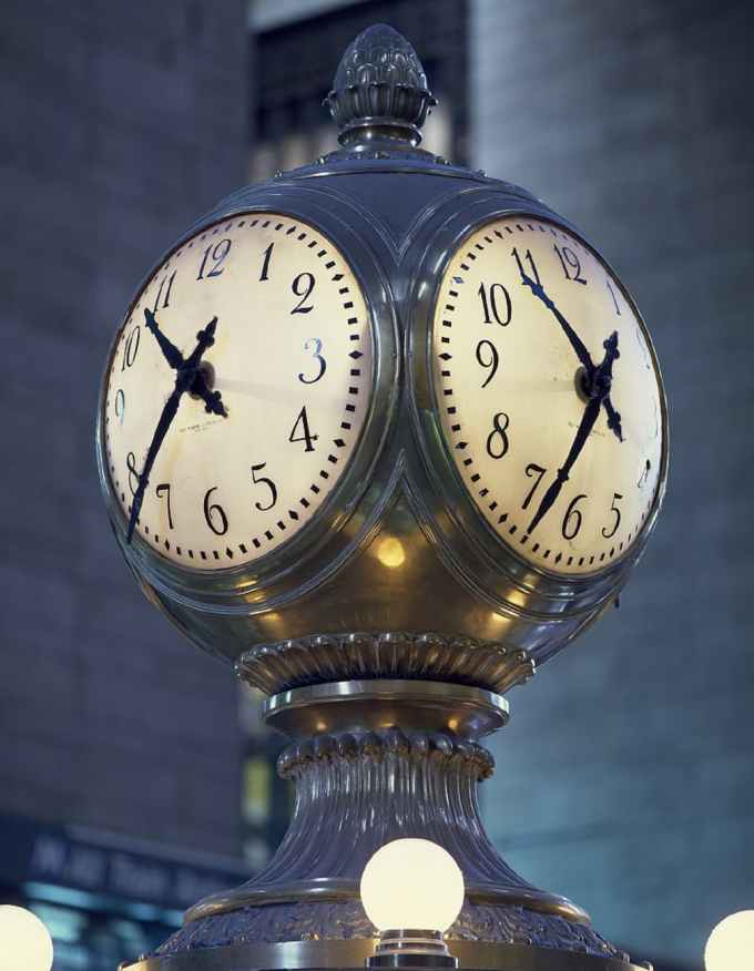time usa manhattan clock
